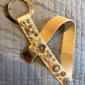 Suzie Roher Belt
